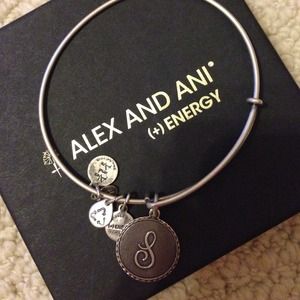 Alex & Ani Original 'S' bracelet