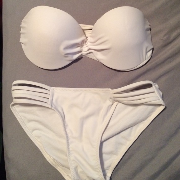 🚫SOLD ON MERCARI🚫 - Picture 1 of 2
