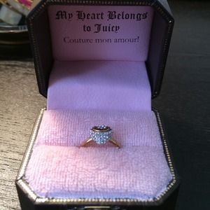 Juicy Couture heart wish ring- size 5