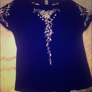 •Bundle• eyelet shirt, heels, boots