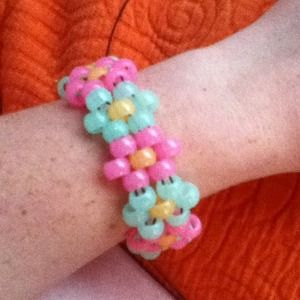 Kandi daisy bracelet