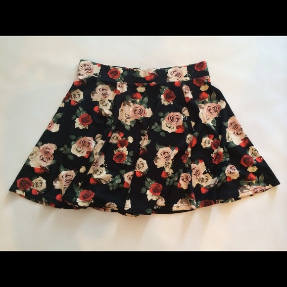 H&M skater skirt
