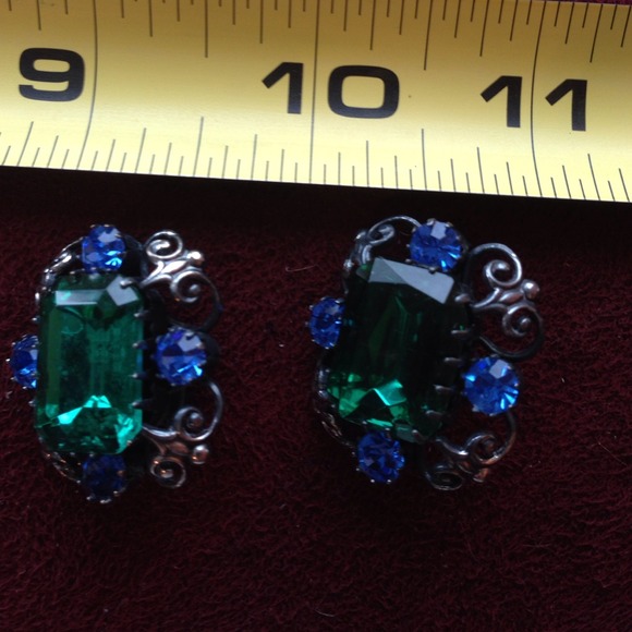 VTG CORO BLUE EMERALD GREEN RHINESTONES CLIP - Picture 3 of 3