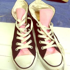 Converse black and pink stripped