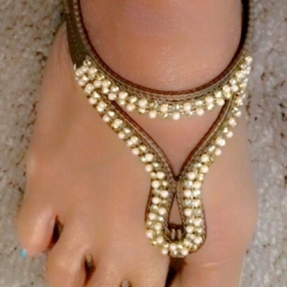 Andaman T-Strap Studded sandals size 6 - Picture 4 of 4