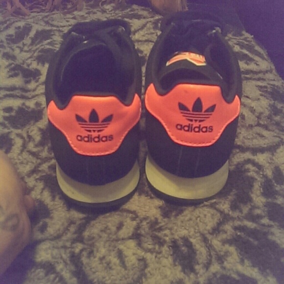 Shoes - Picture 2 of 2