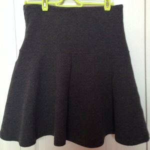 Uniqlo Ripple Flare Skirt