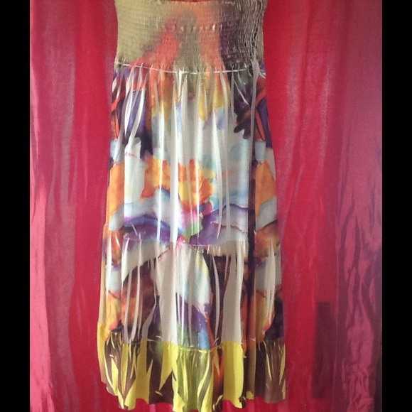 ❤️ STRAPLESS DRESS ❤️ - Picture 4 of 4