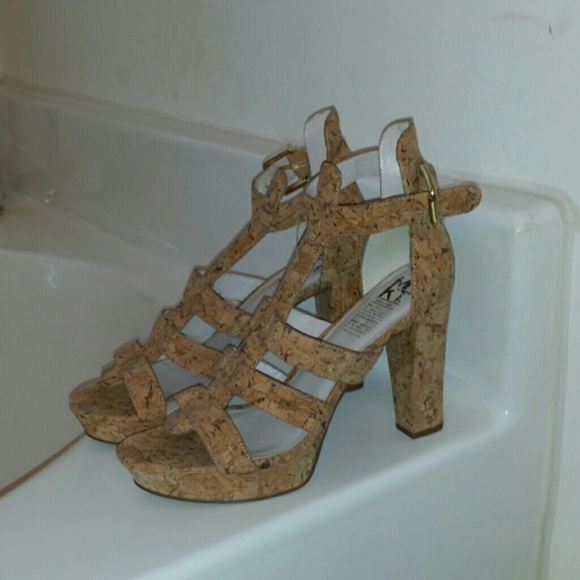 MRKT Cork heels