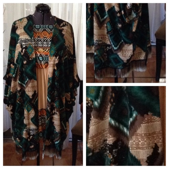 Emeral green patterned kimono