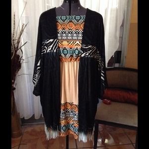 Teal patterned kimono