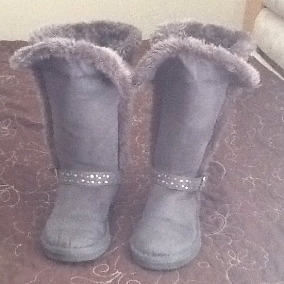 Bundle girls grey and tan boots. Justice