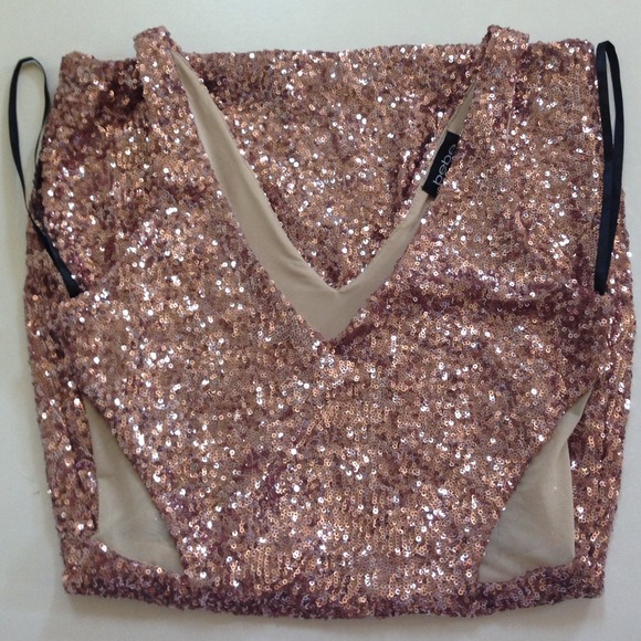 Bebe sequin & mesh panel dress - very sexy! XS 💕 - Picture 3 of 4