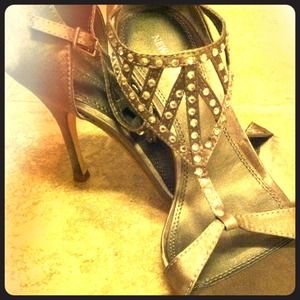💢NWOT Newport News pumps! Marked down!