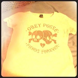 Obey t-shirt