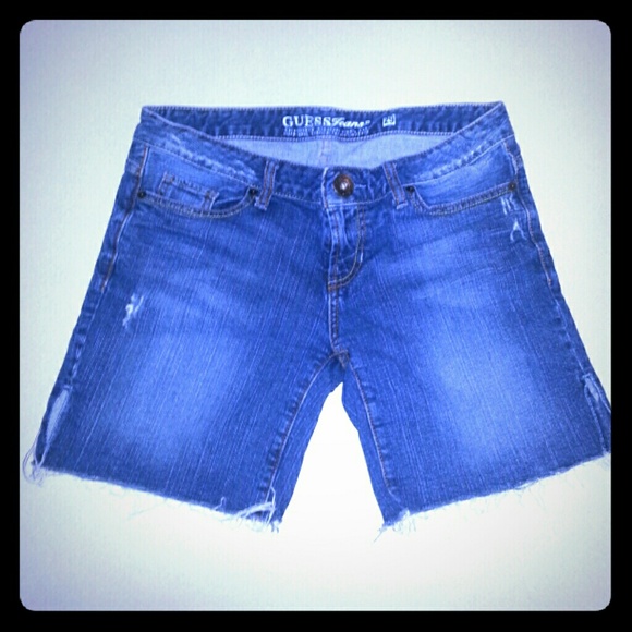 🌻   GUESS Jean Shorts