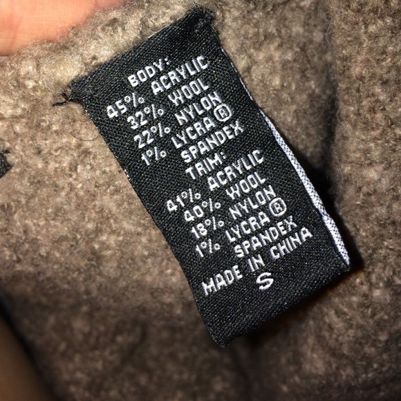 Sweater - Picture 2 of 2