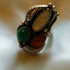 Silver turquoise ring size 7 heavy nice piece