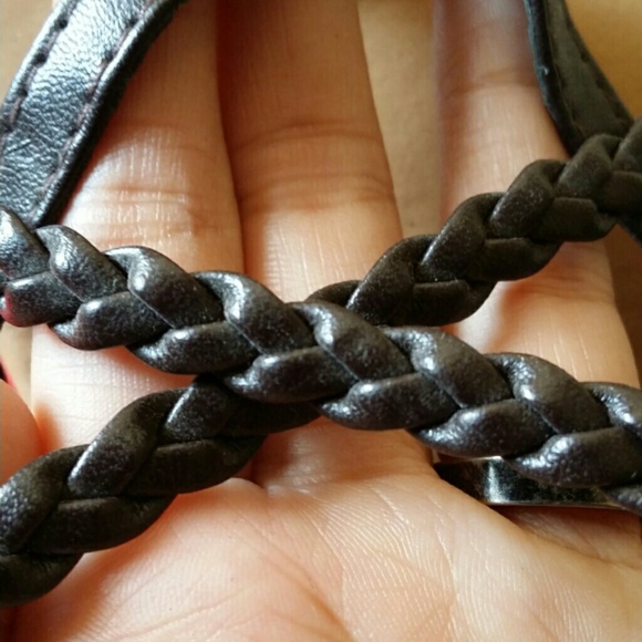 SANDALS - Picture 3 of 3