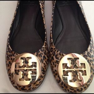 Mini leopard tory burch