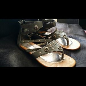 SANDLES