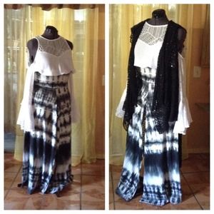Black/white tie dye palazzos.