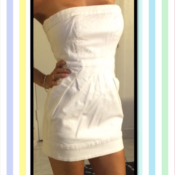 Guess Strapless white dress