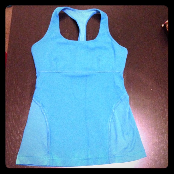 Lululemon tank top
