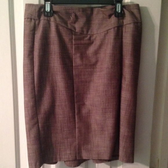 Brown pencil skirt