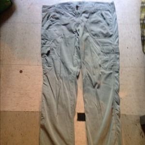 American eagle cargos