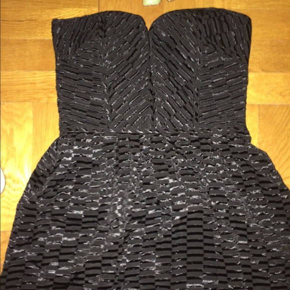 Strapless black dress NWT - Picture 2 of 4