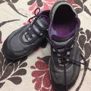 Women's Merrell Shoes