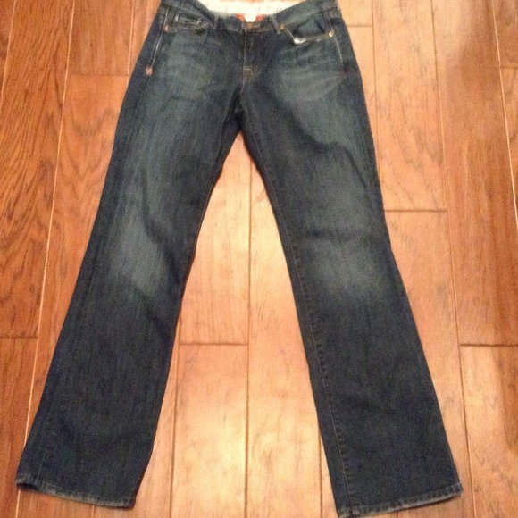 Never worn. No faded wash.