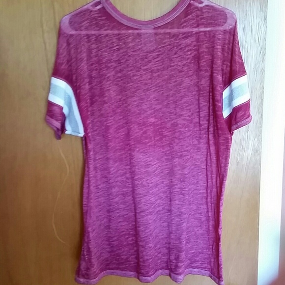 BUNDLED VS Pink burnout athletic T - Picture 3 of 3