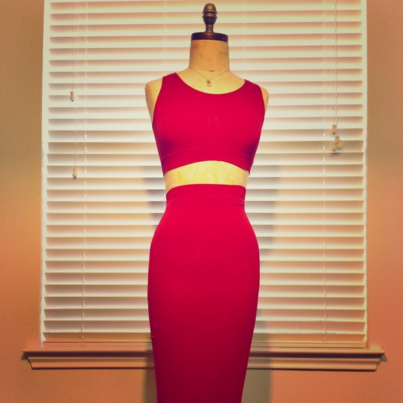 2- Piece Ombré red top & skirt