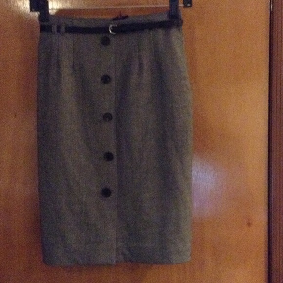 H&M pencil skirt with belt and buttons