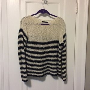 Brandy melville sweater