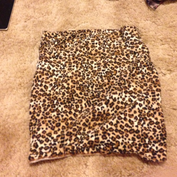 Pencil skirt