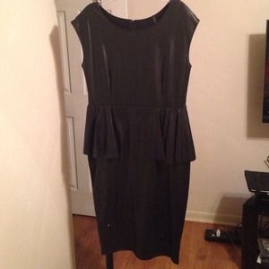🎉🎉Host Pick🎉🎉 10/13Faux Leather Peplum Dress