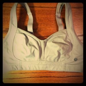 Lululemon bra- SOLD