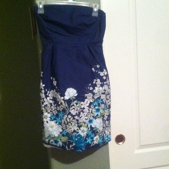 Dark blue floral print dress