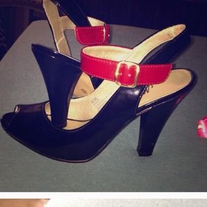 Black peep toe with red strap