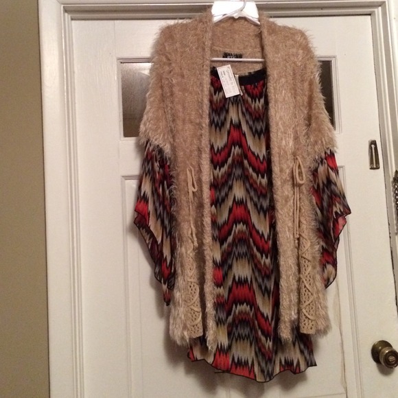 Beige sweater/cardigan new with tags -never worn