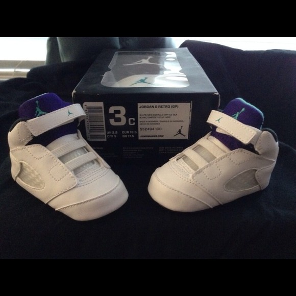 SOLD ON EBAY Infant Jordan Retro 5 Grapes 🍇 - Picture 1 of 3