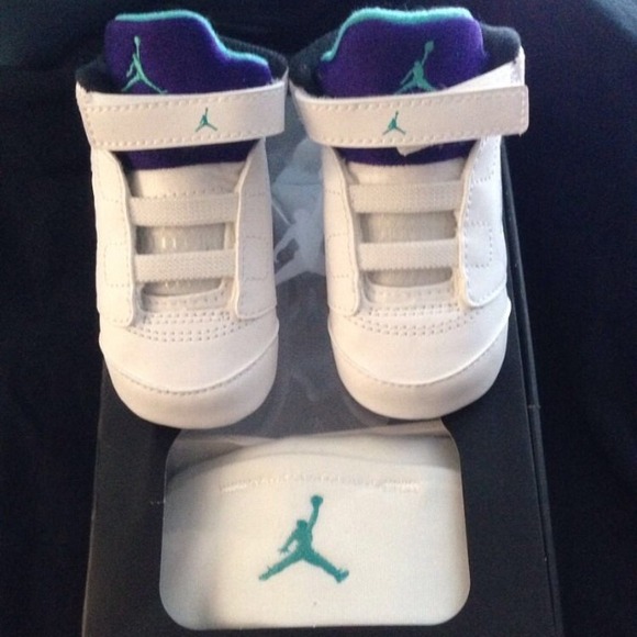 SOLD ON EBAY Infant Jordan Retro 5 Grapes 🍇 - Picture 3 of 3