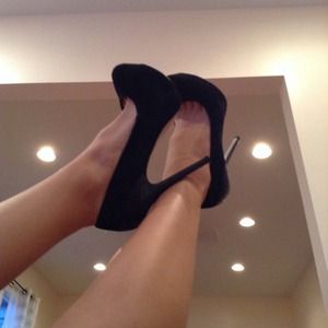 Baker Black Suede Shoes heels Pumps