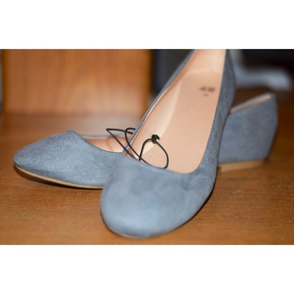 H&M Gray Flats