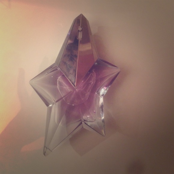 Original Thierry Mugler Angel perfume