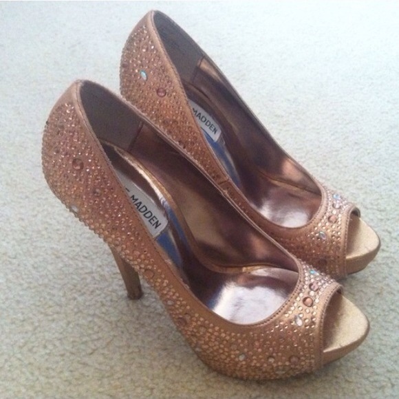 Steve Madden Cycile Heels