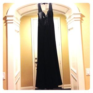 New with tags! Amazing black dress!